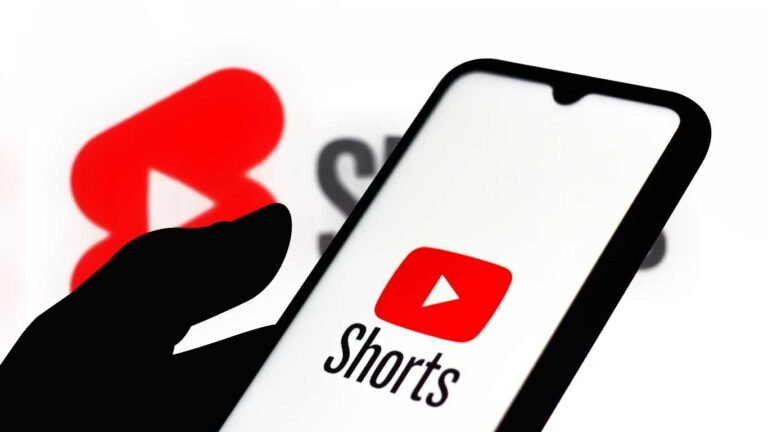 YouTube Is Going to Add Watermark to Downloaded Shorts - TechMoTech
